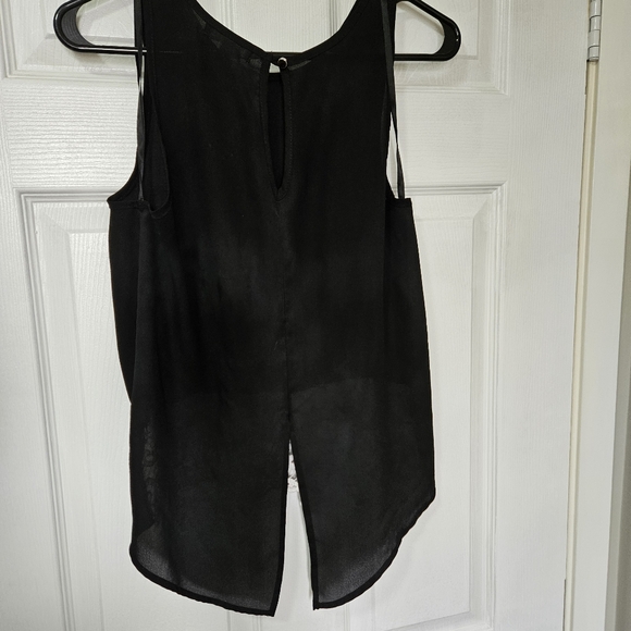 Monteau lace and sheer tank - Picture 4 of 7